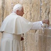 Pope Benedict at the Wailing Wall
