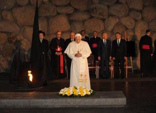 Pope Benedict XVI at Yad Vashem Pope Benedict XVI at Yad Vashem