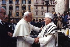 Pope John Paul II and chief rabbi of Rome Elio Toaff